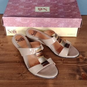 sofft reston smooth sandal